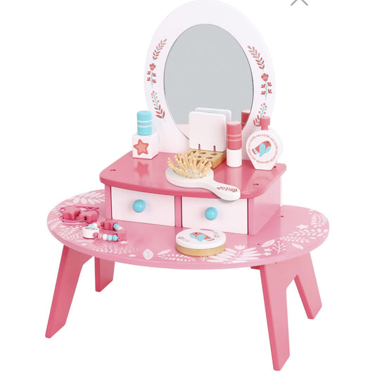 Wooden My Pink Dresser